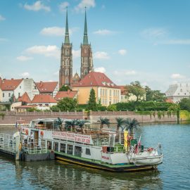 Czym poruszać się po Wrocławiu bez własnego środka transportu?